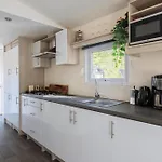 Sfeervol Boshuisje Op De Veluwe Vossenberg アパート *