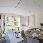 アパート Sfeervol Boshuisje Op De Veluwe Vossenberg *