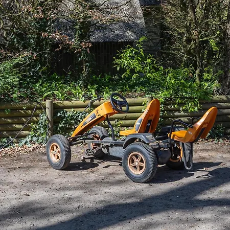 Apartment Sfeervol Boshuisje Op De Veluwe Vossenberg