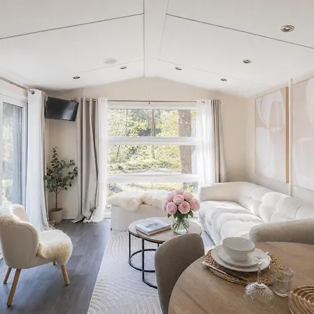 Apartment Sfeervol Boshuisje Op De Veluwe Vossenberg