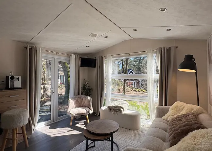 Sfeervol Boshuisje Op De Veluwe Vossenberg 넌스피트