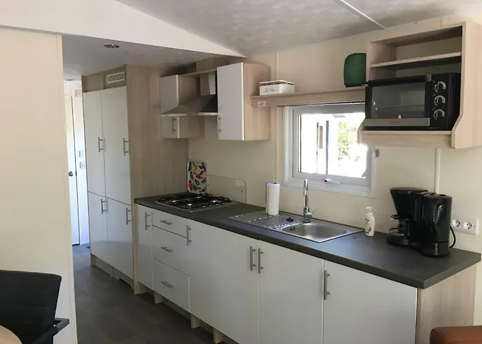 Forest Cabin At The Vossenberg Restyled *